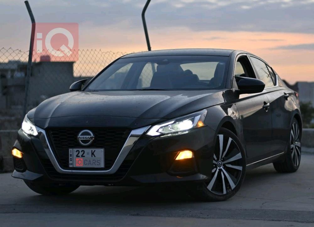 نیسان ئەلتیما